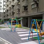 Cozy Living 2Br Apartment At Gateway Ahmad Yani Cicadas By Travelio