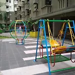 Cozy Living 2Br Apartment At Gateway Ahmad Yani Cicadas By Travelio